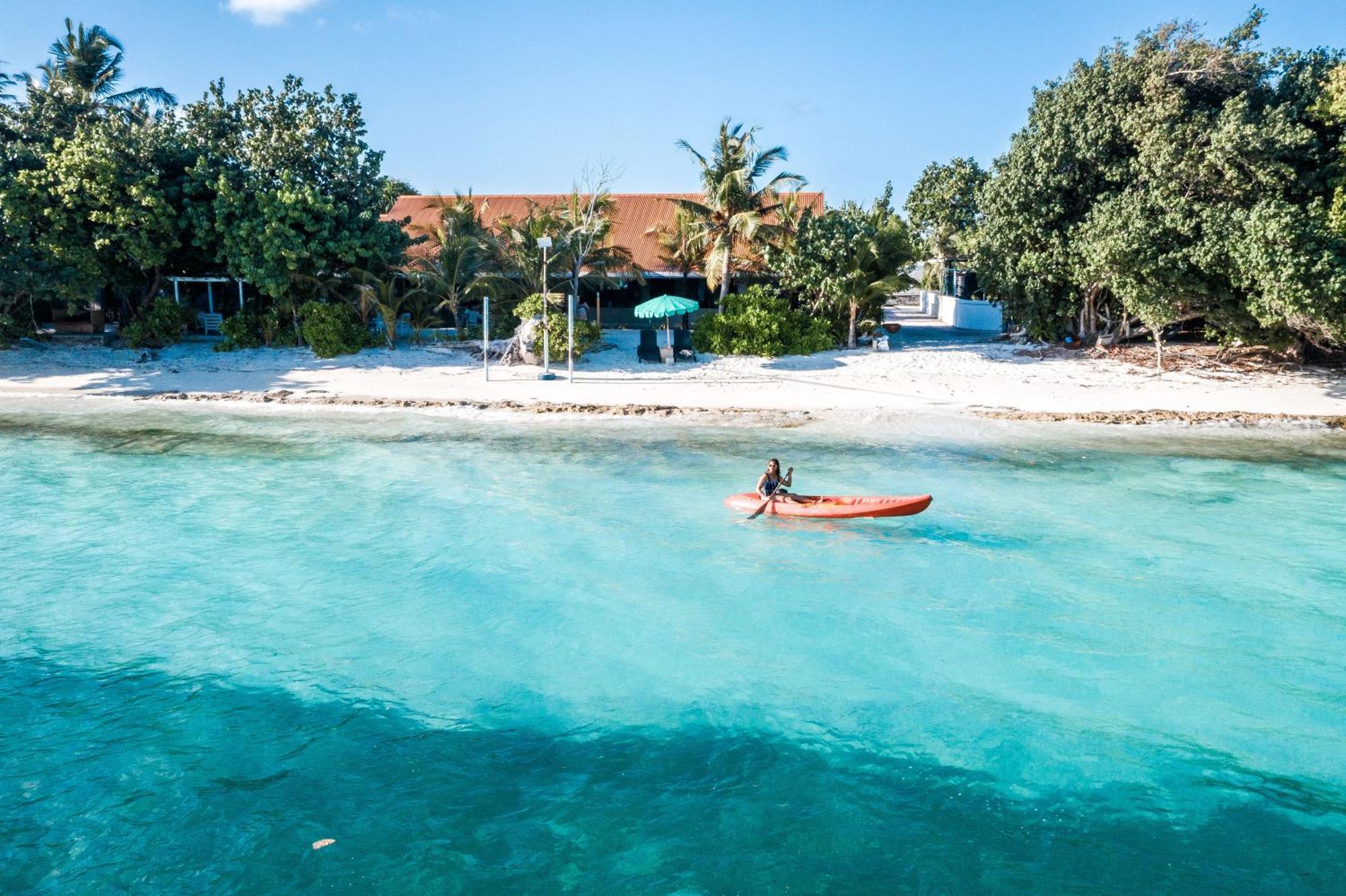 Готель Tropical Tree Fehendhoo Екстер'єр фото