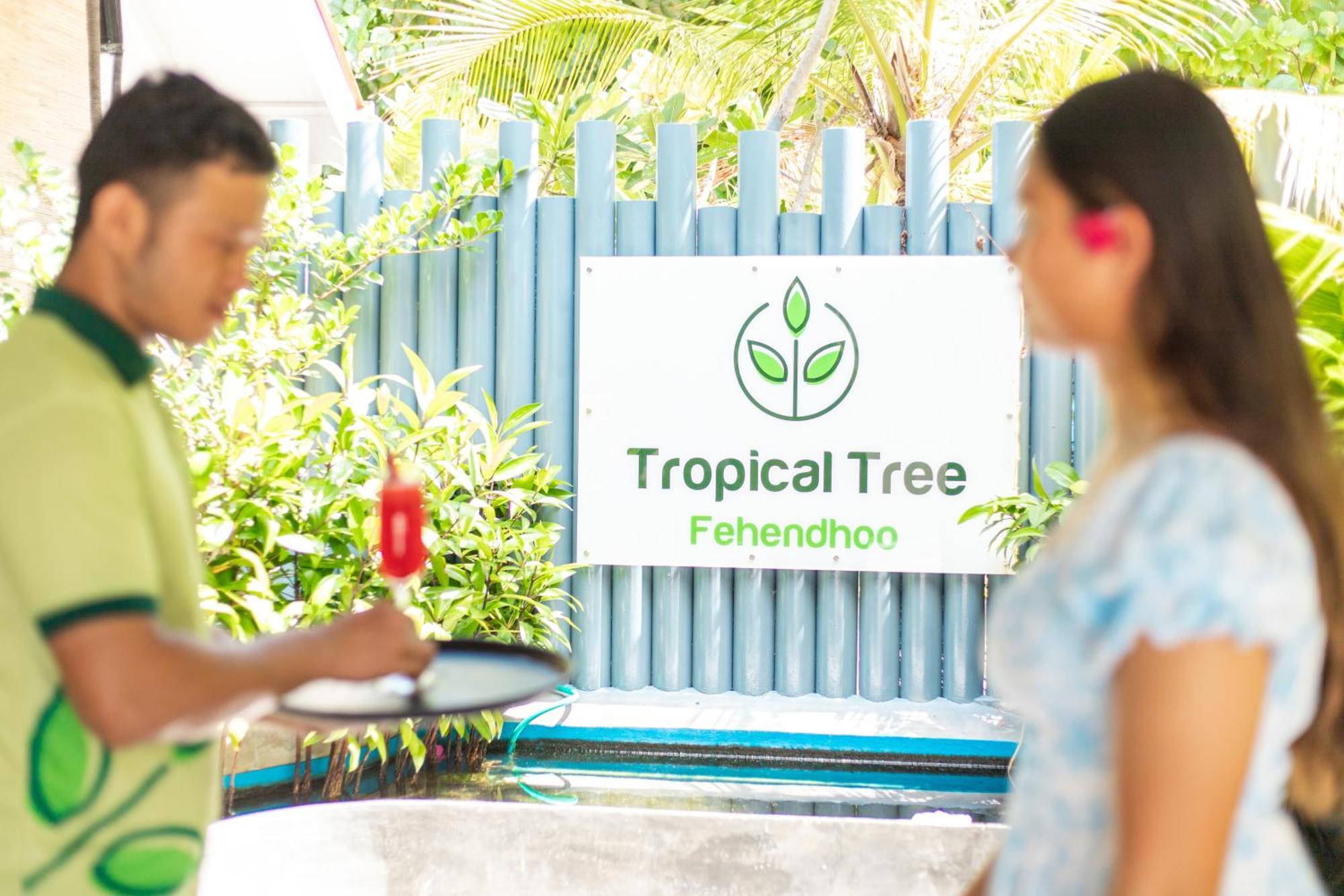 Готель Tropical Tree Fehendhoo Екстер'єр фото